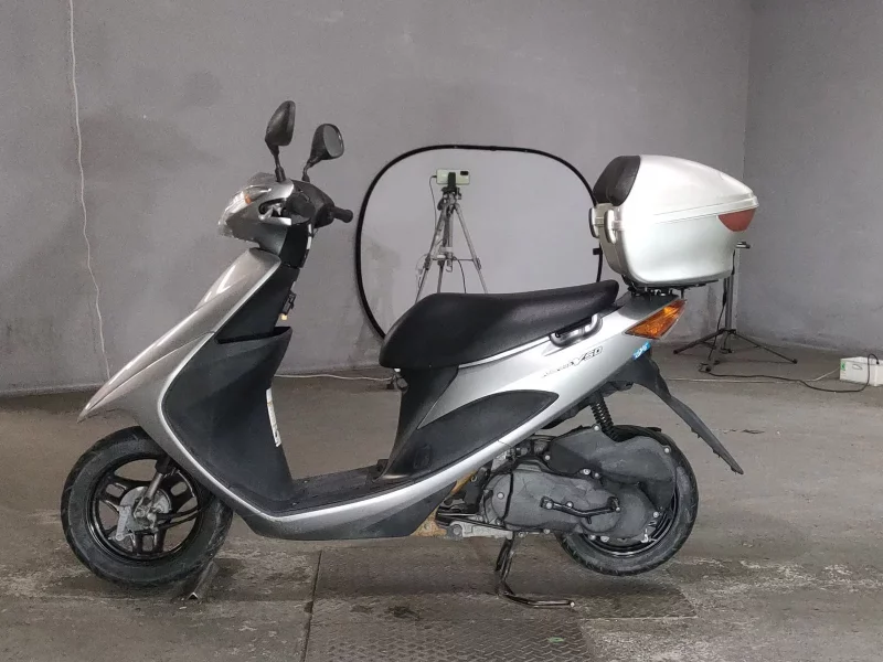 Suzuki ADDRESS V50