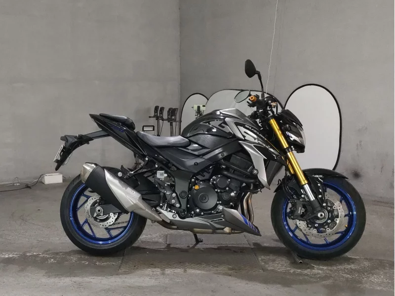 Suzuki GSX-S750 лот № 7443 оценка 4  с аукциона в Японии