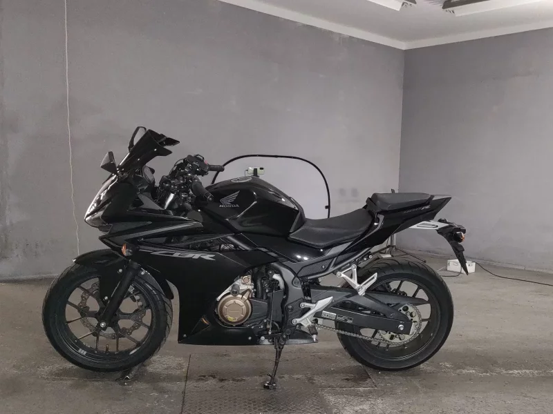 Honda CBR400R