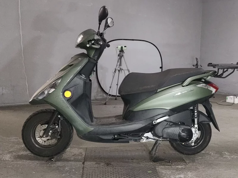 Yamaha AXIS Z