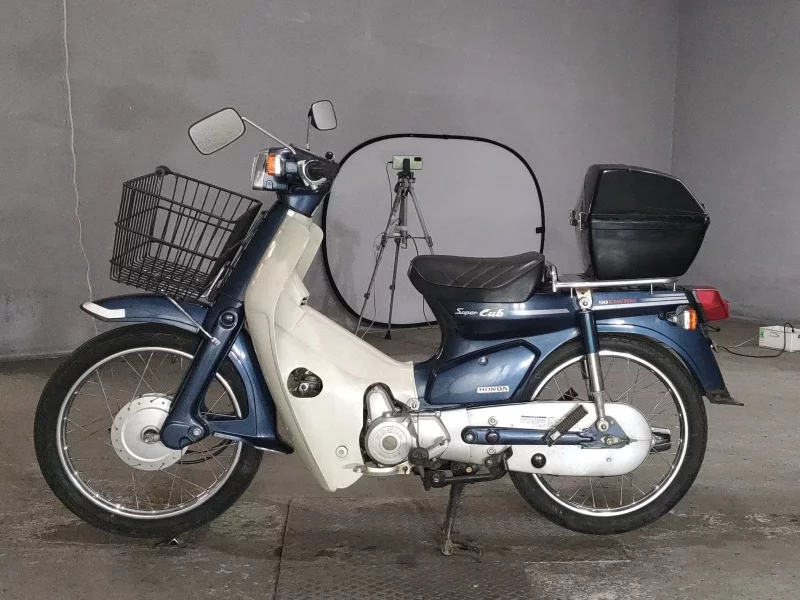 Honda SUPER CUB90