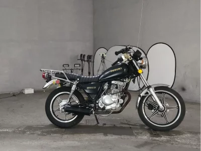 Suzuki GN125-2F