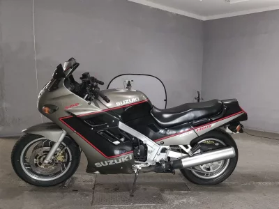 Suzuki GSX1100