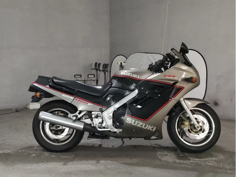 Suzuki GSX1100