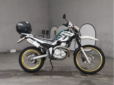 Yamaha SEROW 250