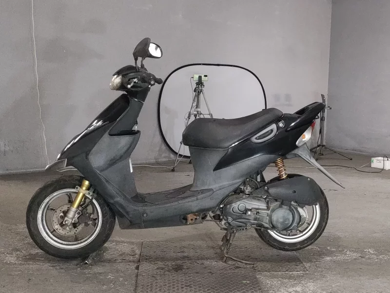 Suzuki ZZ