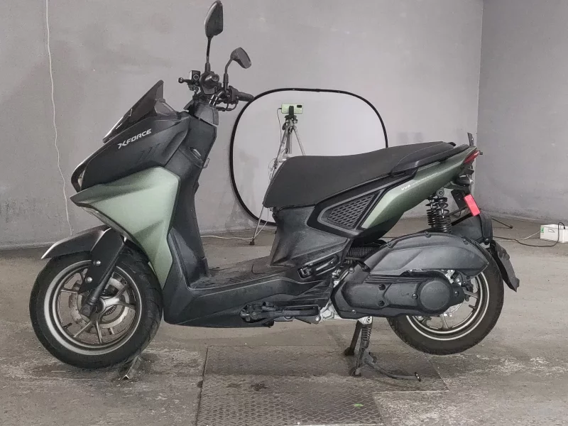Yamaha X FORCE