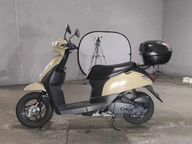 Suzuki LET S