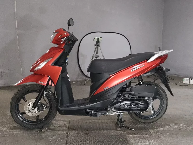 Suzuki ADDRESS V110