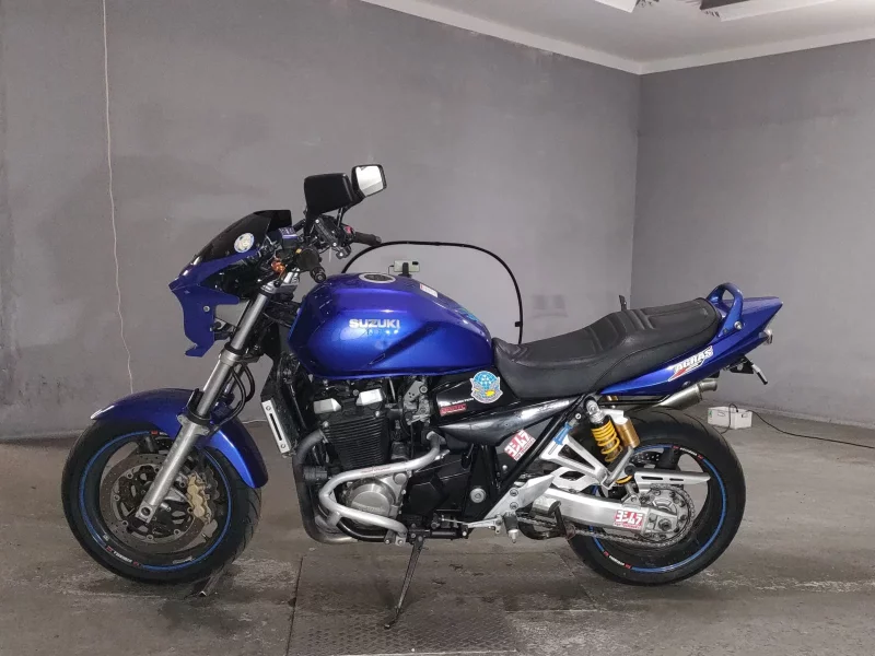 Suzuki GSX1400
