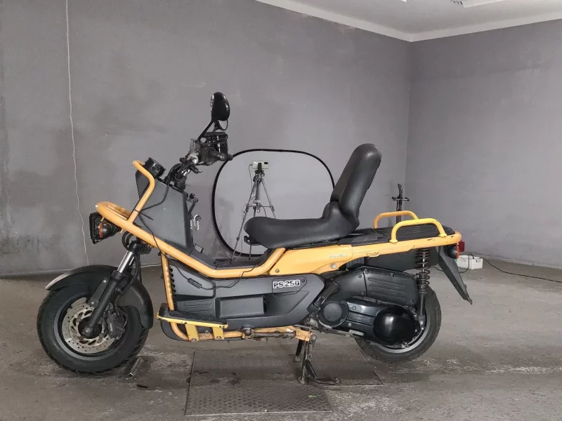 Honda PS250
