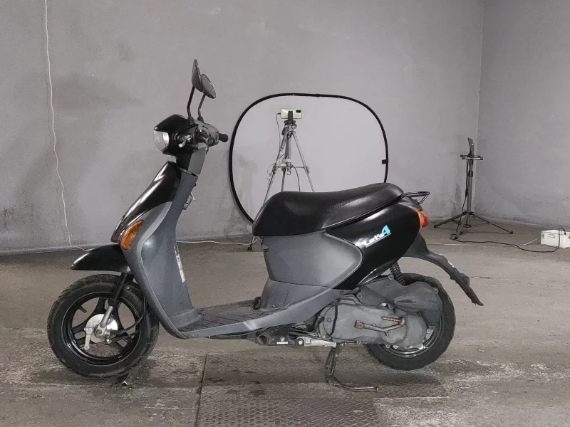 Suzuki LET S4