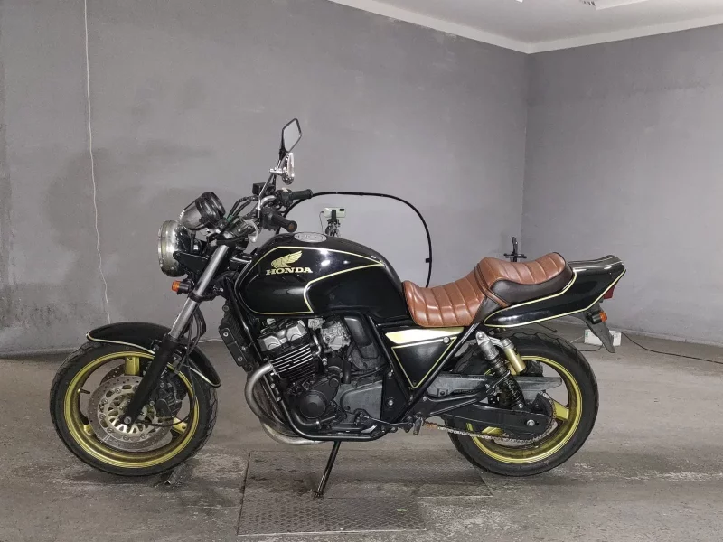 Honda CB400SF