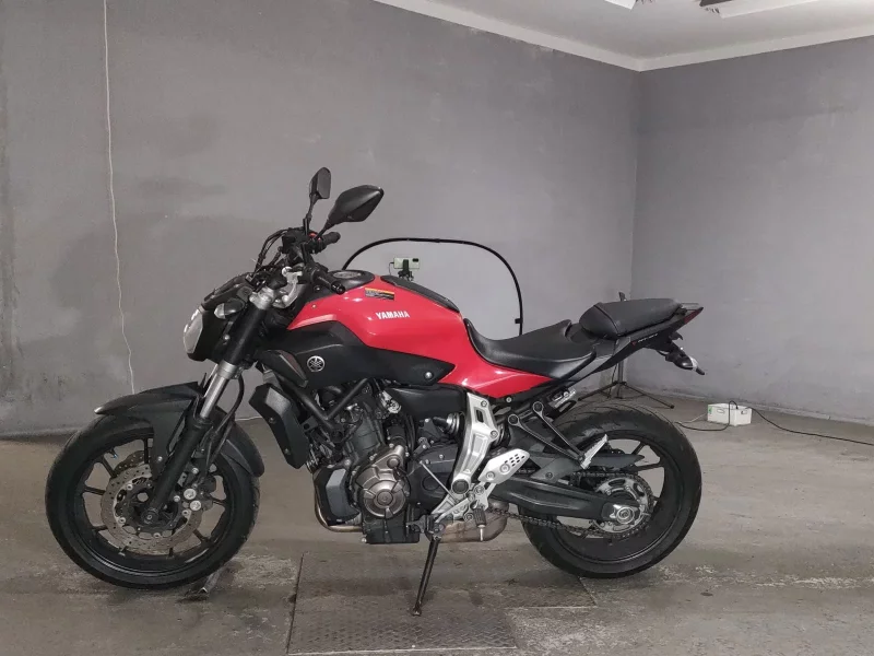 Yamaha MT-07
