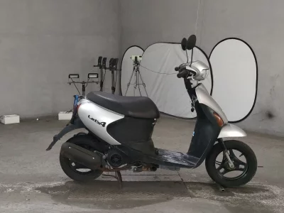 Suzuki LET S4