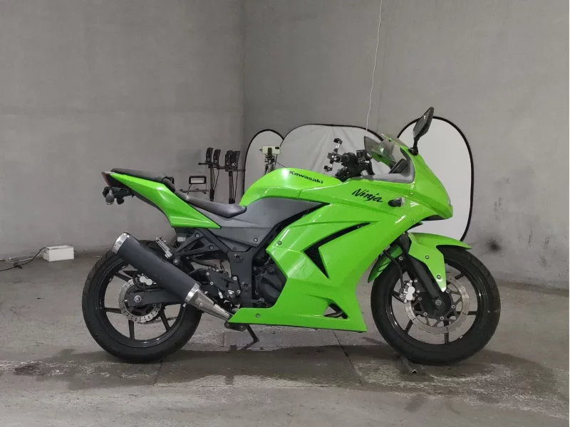Kawasaki NINJA250R