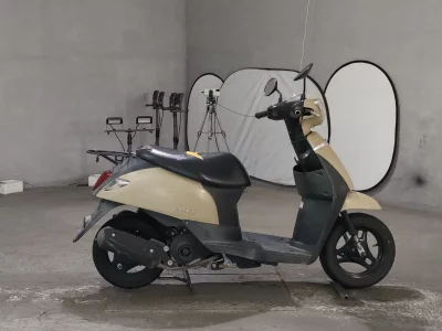 Suzuki LET S