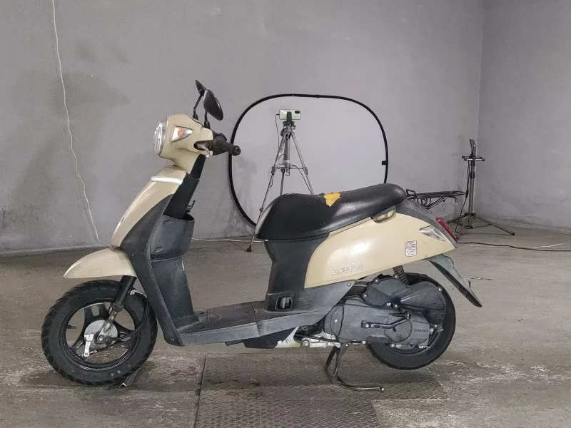 Suzuki LET S