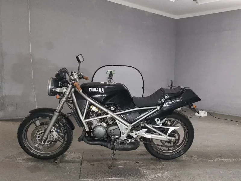 Yamaha R1-Z