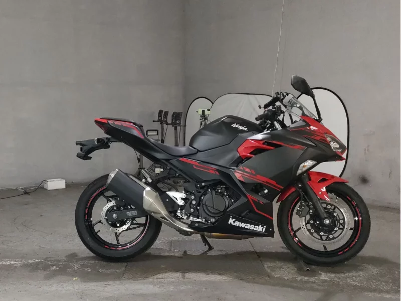 Kawasaki NINJA250