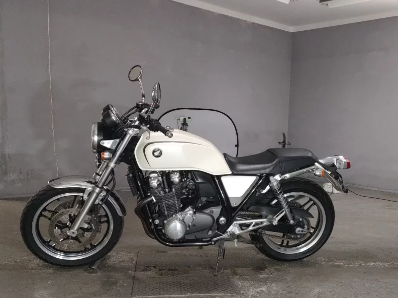 Honda CB1100