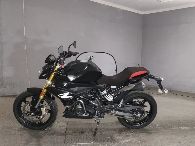 BMW BMW G310R