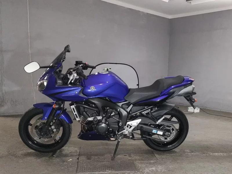 Yamaha FZ-6S FEATHER
