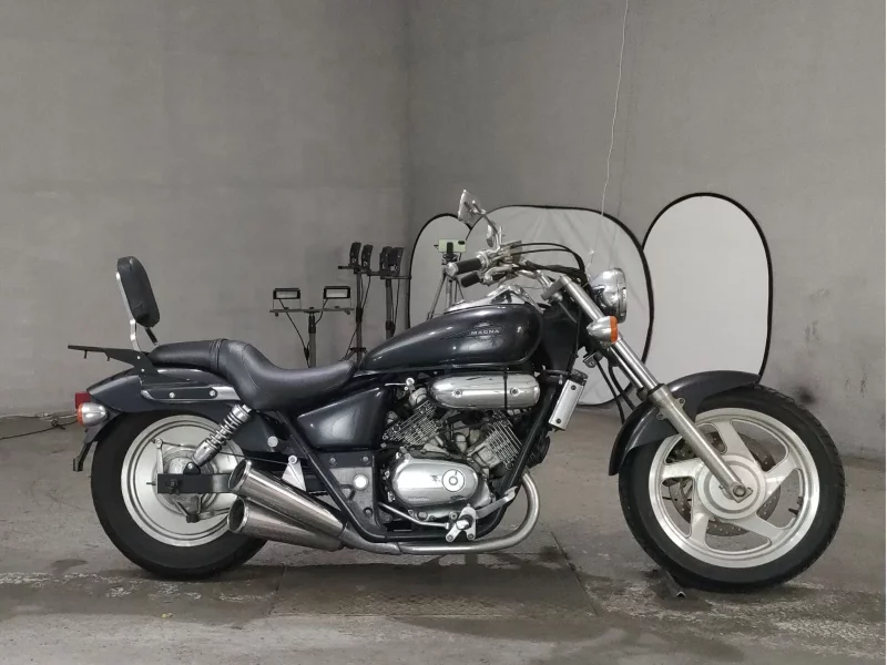 Honda MAGNA 250