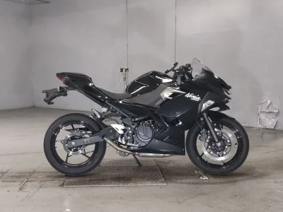 Kawasaki NINJA400 2021