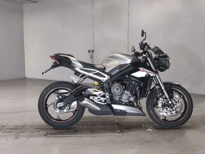 Triumph  STREET TRIPLE RS лот № 5334 оценка 5  с аукциона в Японии