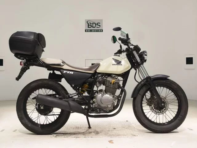 Honda FTR223 лот № 5228 оценка 4  с аукциона в Японии