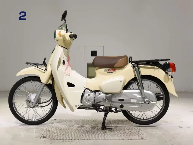 Honda C50-3
