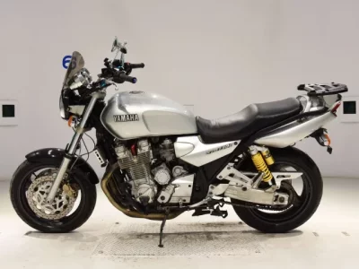 Yamaha XJR1300  с аукциона в Японии