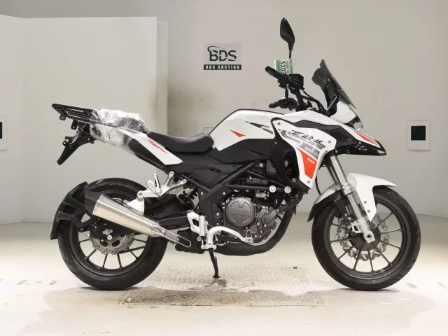 Other BENELLI TRK251 лот № 5303 оценка 8  с аукциона в Японии