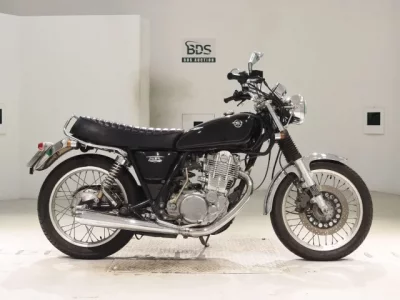 Yamaha SR400-4  с аукциона в Японии