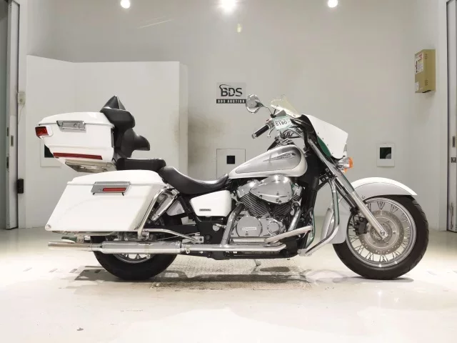 Honda SHADOW400 CLASSIC лот № 5180 оценка 4  с аукциона в Японии