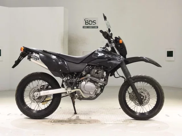 Honda XR230 MOTARD лот № 2677 оценка 4  с аукциона в Японии