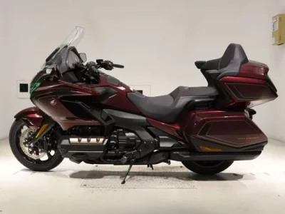 Honda GL1800 TOUR D  с аукциона в Японии