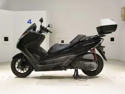 Honda FORZA  с аукциона в Японии