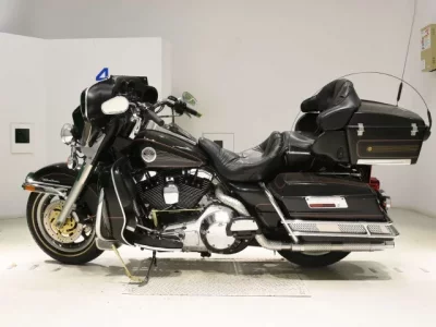 Harley-Davidson HARLEY FLHTCU1450