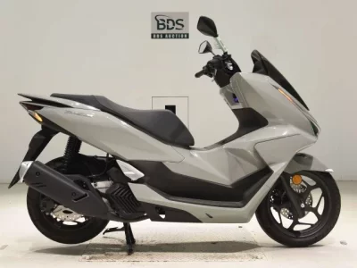 Honda PCX125-4