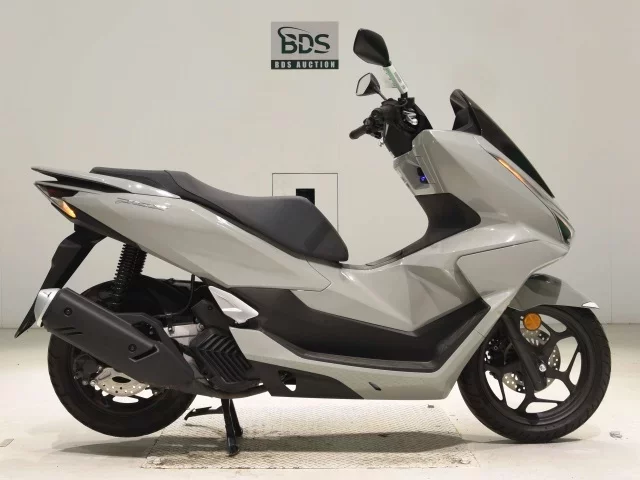 Honda PCX125-4