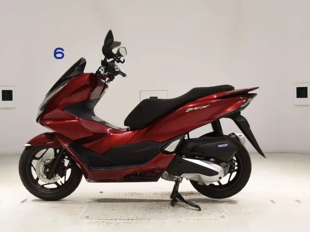 Honda PCX125-4