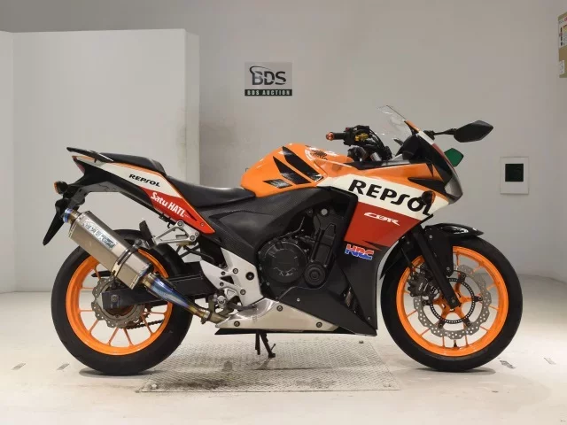 Honda CBR400R ABS