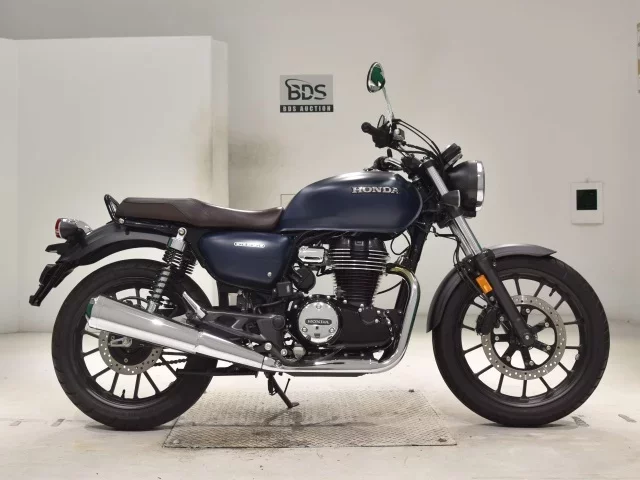 Honda GB350 лот № 2891 оценка 5  с аукциона в Японии