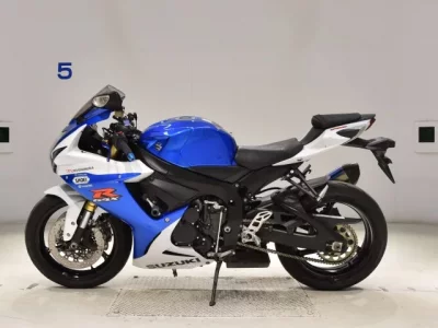 Suzuki GSX-R750  с аукциона в Японии
