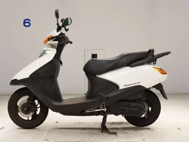 Honda SPACY100
