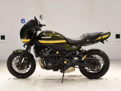 Kawasaki Z900RS лот № 0248 оценка 4  с аукциона в Японии 2