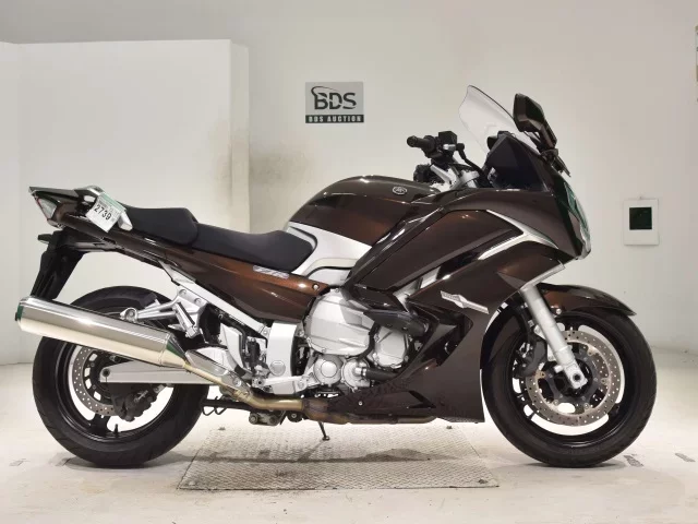Yamaha FJR1300A лот № 2739 оценка 5  с аукциона в Японии