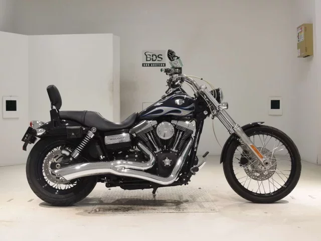 Harley-Davidson HARLEY FXDWG1580 лот № 0451 оценка 5  с аукциона в Японии